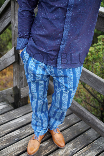 INDIGO_2   | Langarm-Herrenhemd dunkelblau, Blaudruck-Hose (Marmorstreifen-Muster)